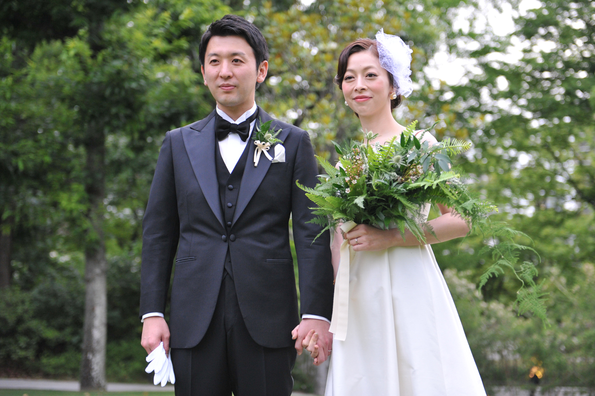 結婚式のオーダースーツ・タキシード、おしゃれな新郎衣装は大阪